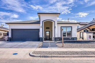 Building Photo - 4825 Rancho Feliz Ct