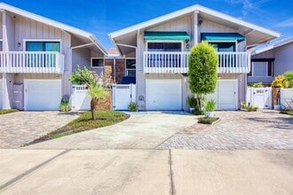 Building Photo - 121 Lagoon Ct