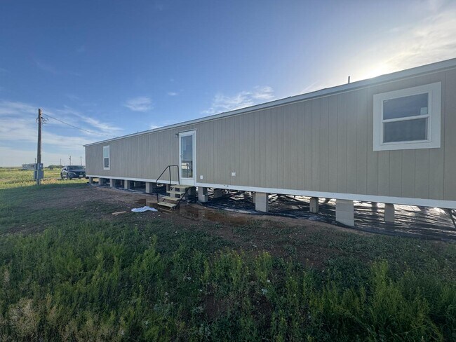 Foto del edificio - 22700 City Lake Rd