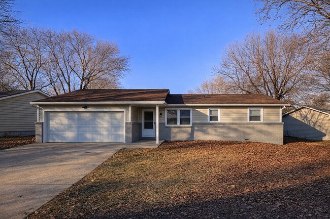 Foto del edificio - 731 W Greenwood St