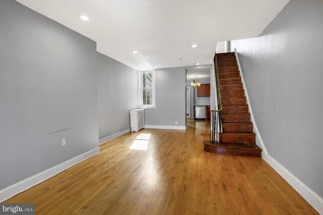 Building Photo - 2803 Aramingo Ave