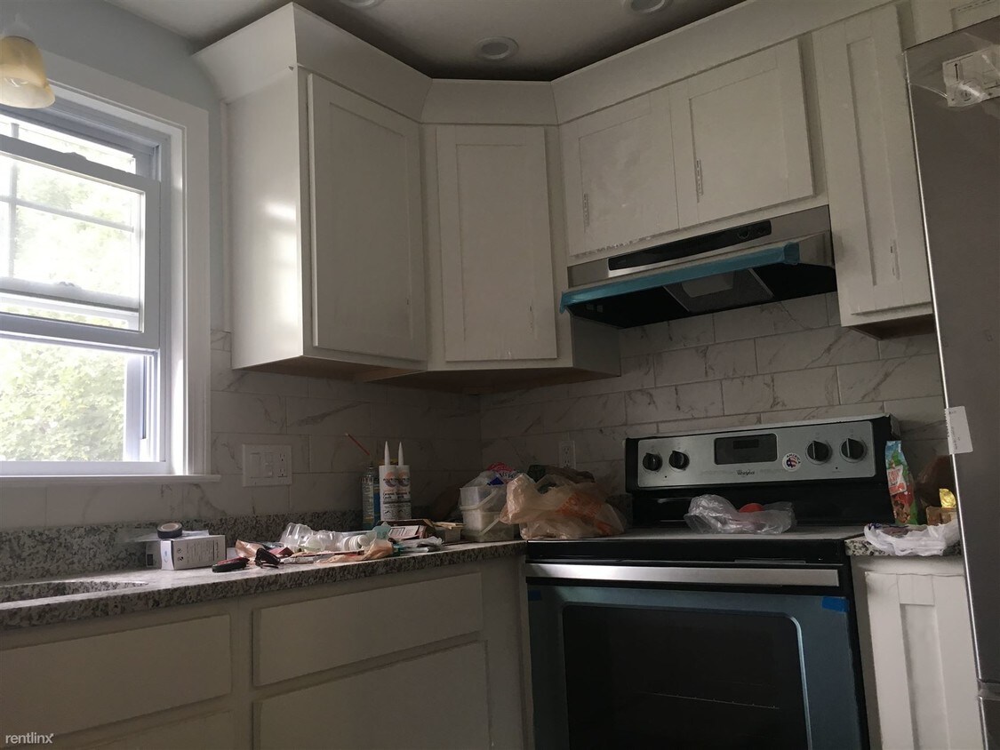 24 Denny St Unit Apt 5, Dorchester, MA 02125 Condo for Rent in