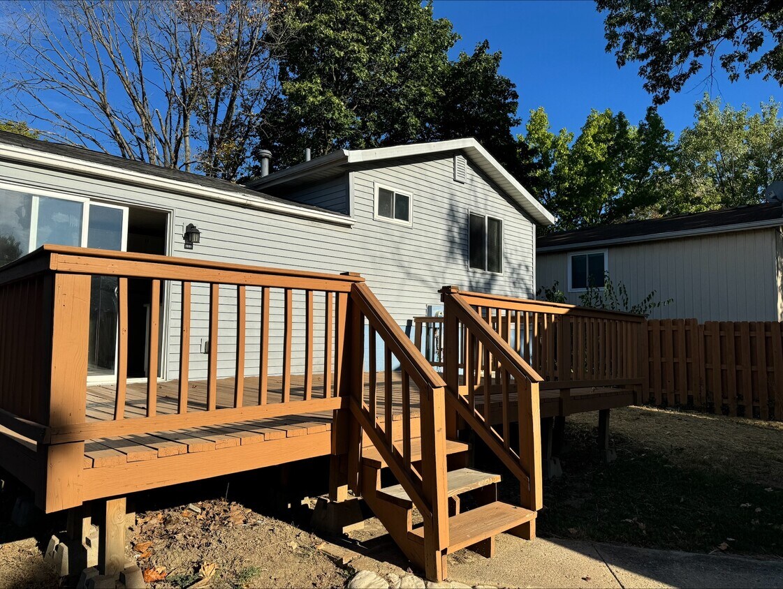 Foto principal - 558 Old Tree Pl