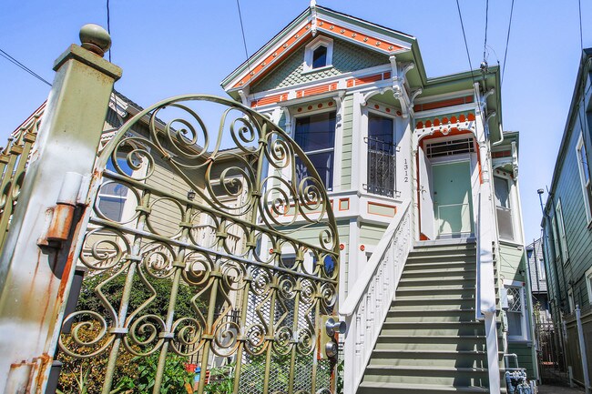 Building Photo - 1312 Peralta St