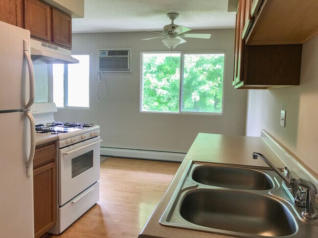 Foto del edificio - Experience Cozy Living in Our One-Bedroom ...