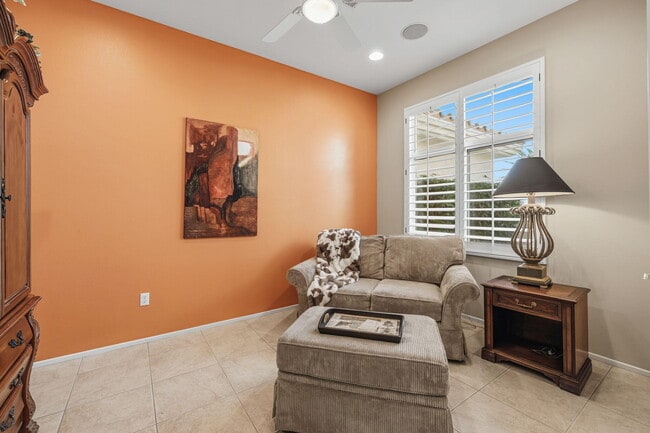 Foto del edificio - 35114 Rosemont Dr