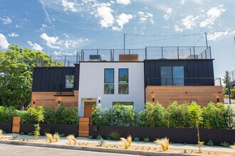 Building Photo - 2515 Federal Ave