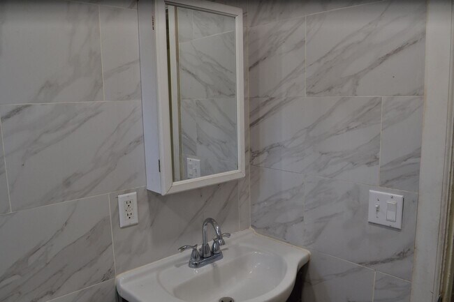 Foto del edificio - Central Homes