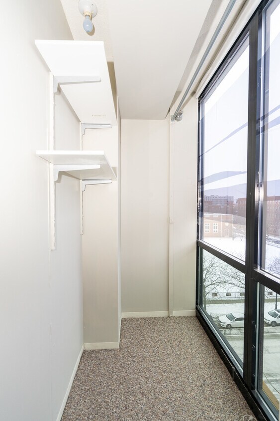 Foto principal - 1309 N Wells St