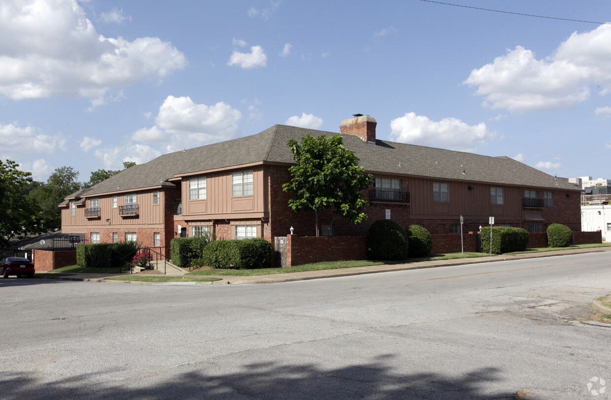 Foto del edificio - 1239 S Quincy Ave