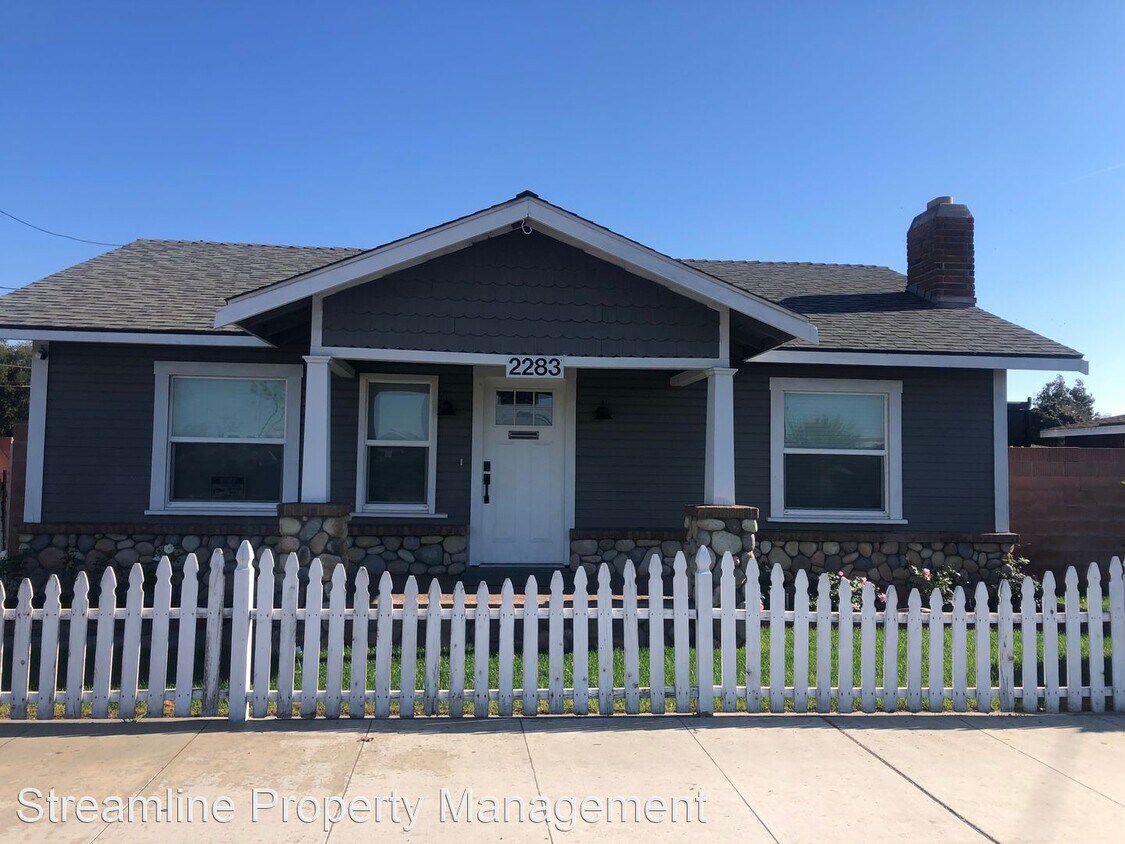 Primary Photo - 4 br, 3 bath House - 2283 N Batavia Street