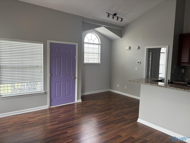 Building Photo - 108 Waters Edge Ln