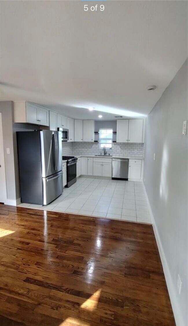 Foto del edificio - 4523 Avenue P 1/2 Rear