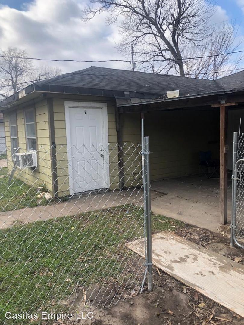 122 Red Ripple Rd, Houston, TX 77076 - House Rental in Houston, TX ...