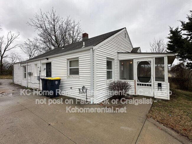 Foto del edificio - 4343 Myrtle Ave