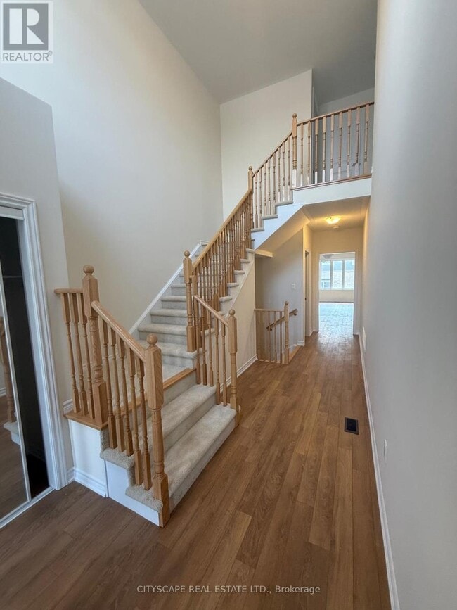 Building Photo - 135 SANDERS Rd