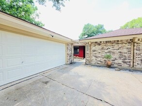 Building Photo - 13438 Nevermore Dr