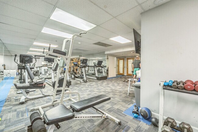 Foto del edificio - 200 Lombard St