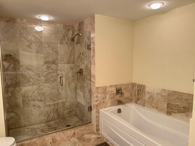 Foto del edificio - 510 NW 84th Ave