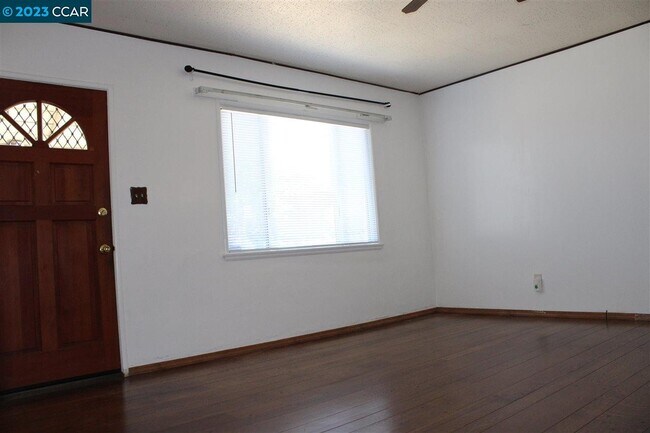 Building Photo - 3307 Humphrey Ave