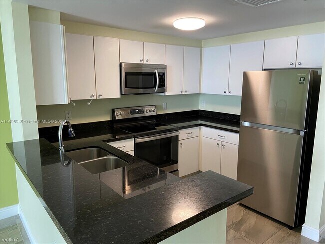 Foto del edificio - 1 br, 1.5 bath Condo - 1250 S Miami Ave Ap...