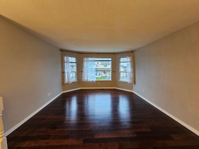 Photo du bâtiment - 9-5530 Teskey Rd