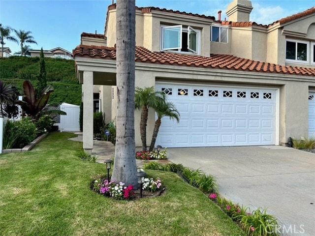 Building Photo - 6 Saltaire