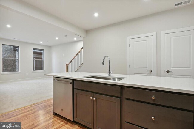Building Photo - 13693 Innovation Station Lp