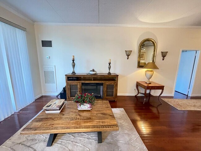 Part of living room - 1077 River Rd