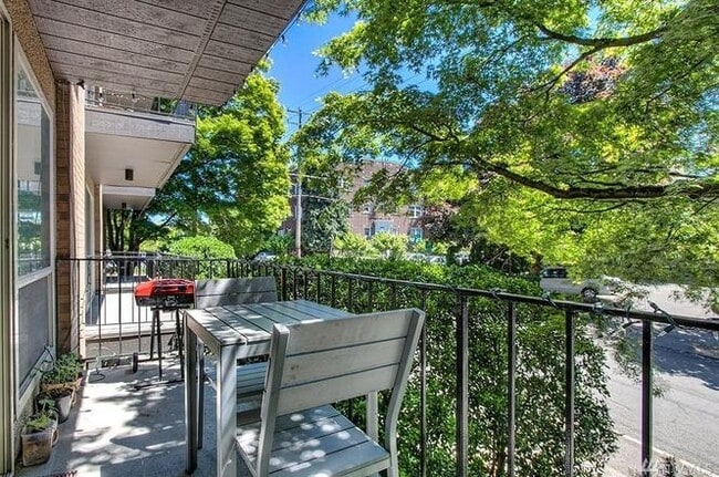 Photo - 601 14th Ave E Apartment