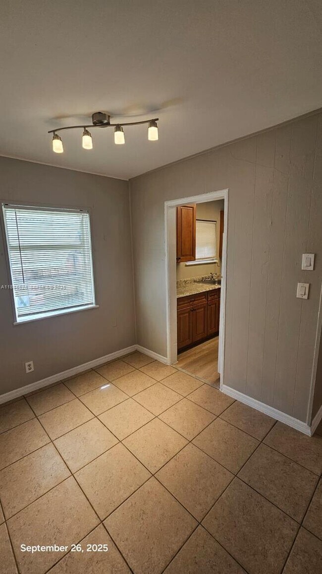 Foto del edificio - 2640 Garfield St