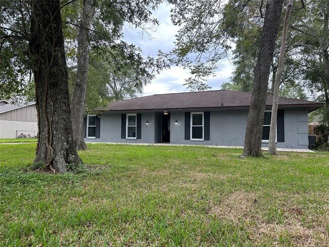 Foto del edificio - 228 Oak Manor Dr