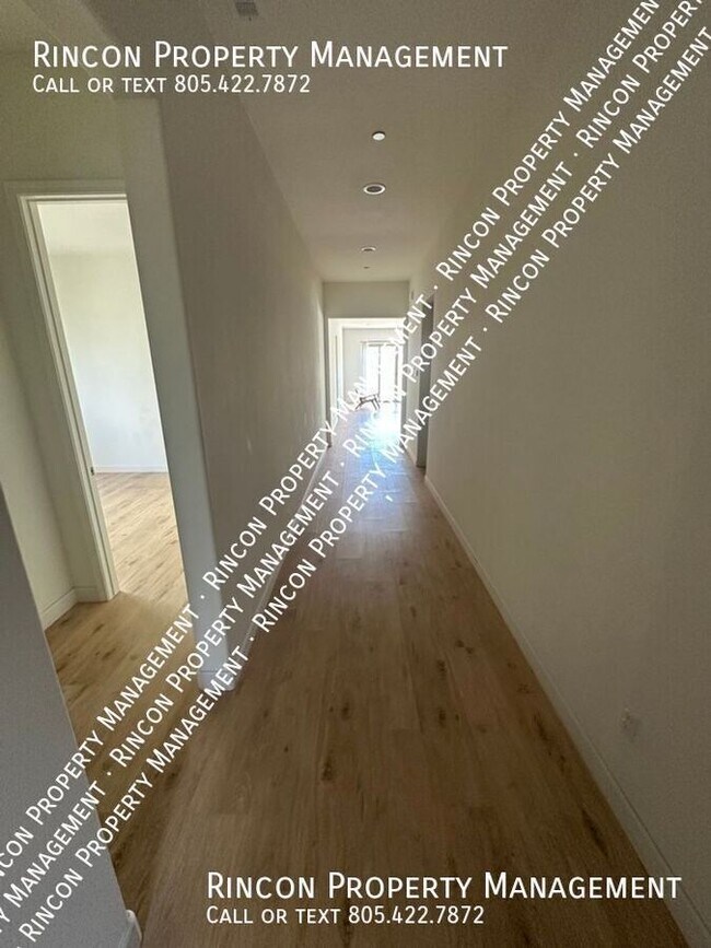 Foto del edificio - 2164 Pomegranate St
