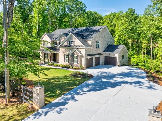Building Photo - 15448 Hopewell Rd