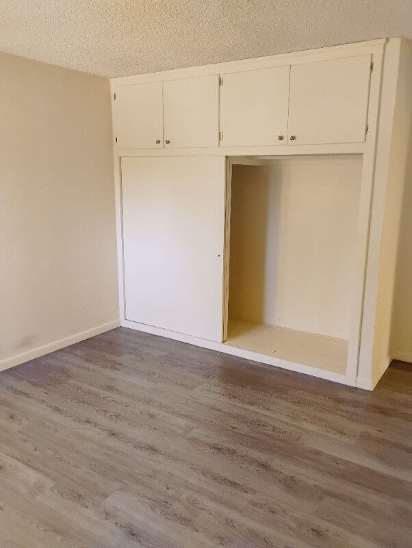 Foto del edificio - 6060 La Prada St