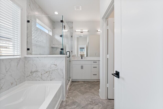 Foto del edificio - 2759 Sunny Briar Dr