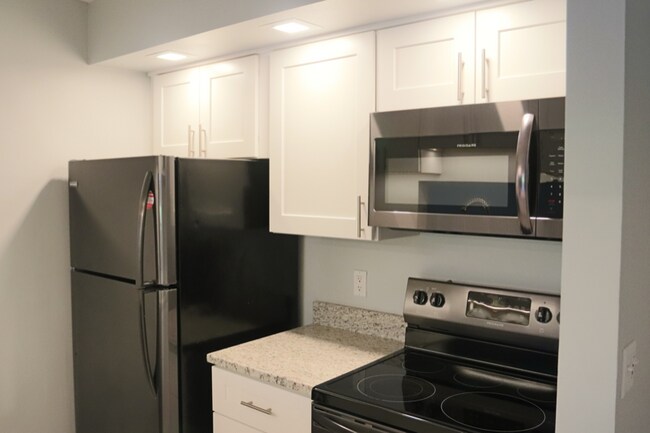 Building Photo - 6512 Chasewood Dr