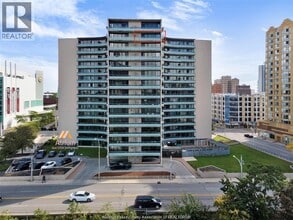 Building Photo - 111 Riverside Dr E