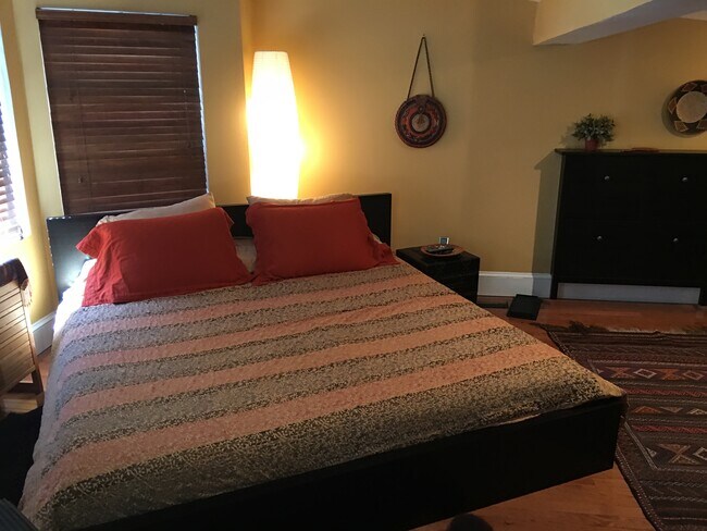 Foto del edificio - 1743 N Capitol St NE