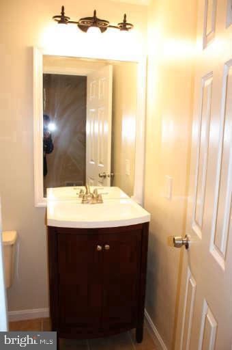 Building Photo - 8567 Black Star Cir