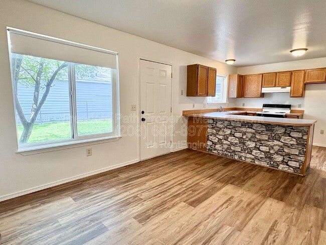 Foto del edificio - 801 N Brigger St