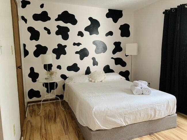 Foto del edificio - 2473 Brittany Ln