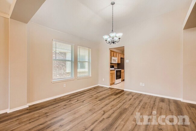 Foto del edificio - 110 Forest Park Ln