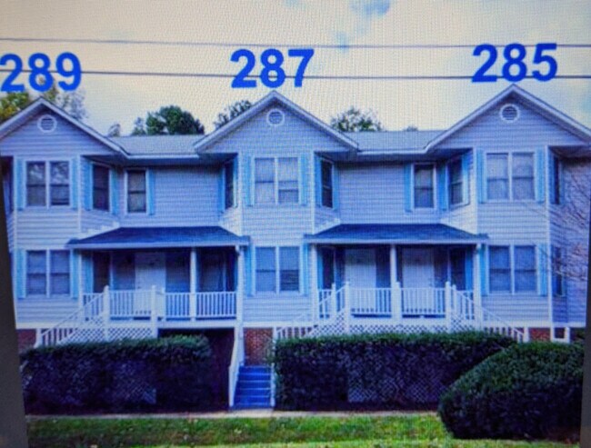 Building Photo - Highland Park Drive