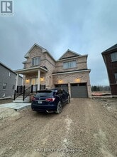 Building Photo - 373 Russell St