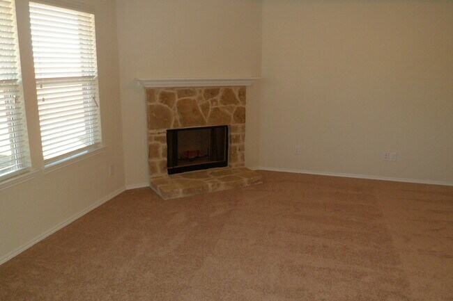 Foto del edificio - 1508 Abby Creek Dr