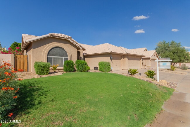 Foto del edificio - 4308 E Rock Wren Rd