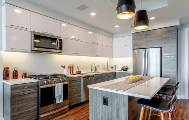 Foto del edificio - 2400 E Cherry Creek South Dr