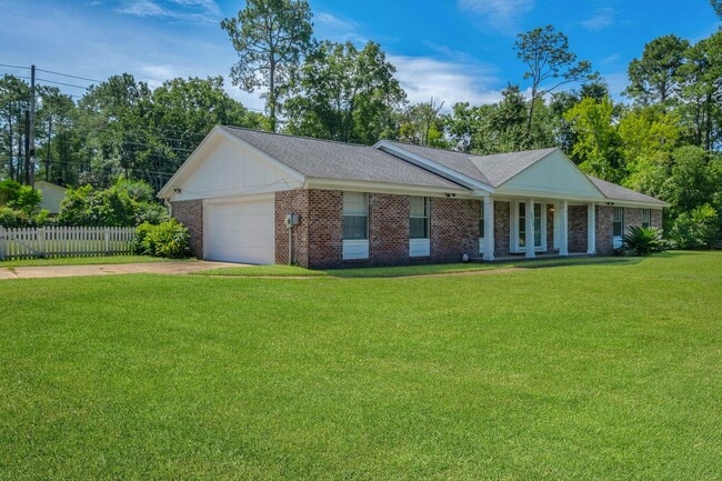 Building Photo - 2613 Killarney Way