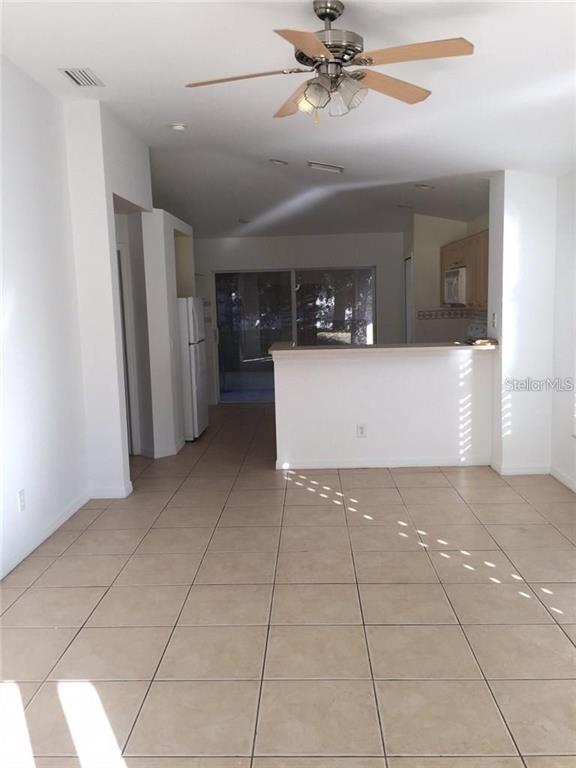 Building Photo - 11729 Crest Creek Dr